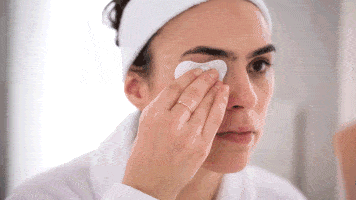 remove your make up, dry skin