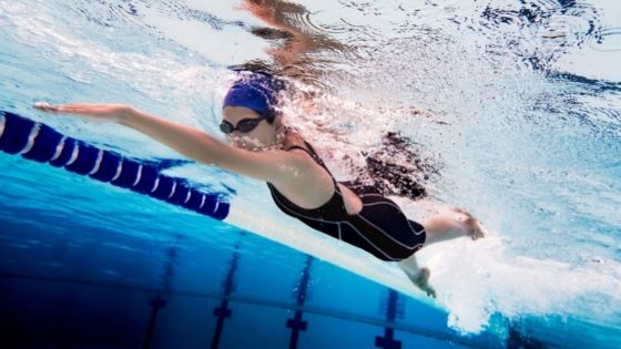 Tips on how to lose weight swimming