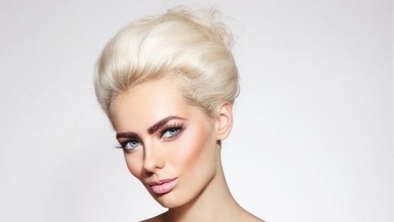 woman with perfect bleached hair
